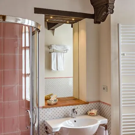 Casa Torre Margherita Oda ve Kahvaltı 2*